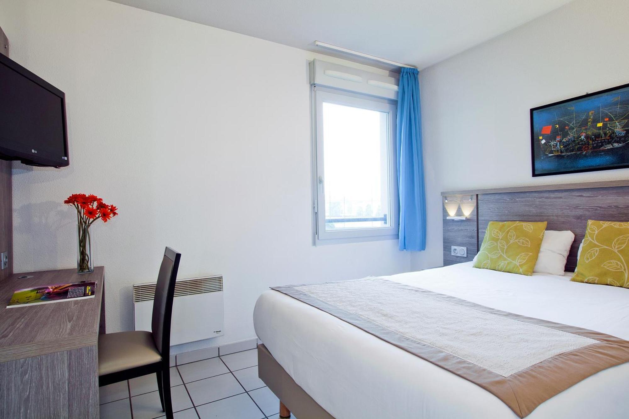 Sejours & Affaires Clermont Ferrand Park Republique Aparthotel Exterior photo